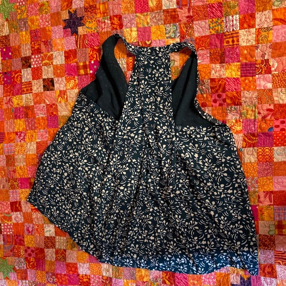 Loft Tank Blouse - Picture 4 of 5